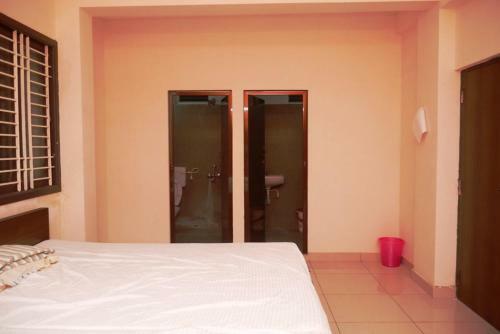 Hotel Kubera Service Apartment