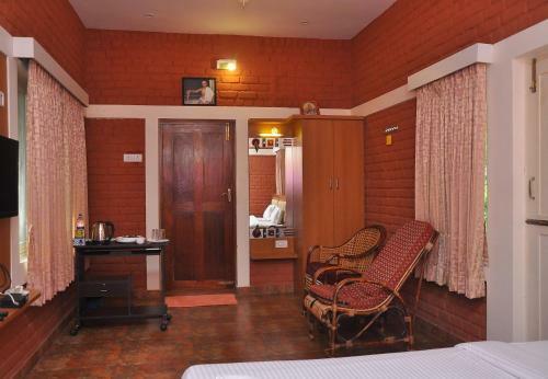 Hotel Sai Ramana Estate