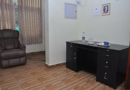 Hotel Sai Ramana Estate