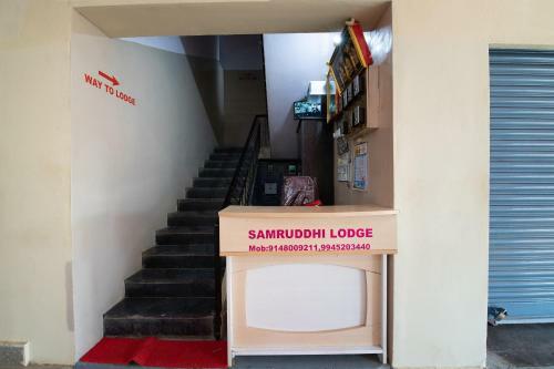 Hotel Spot On 66235 Samruddhi Lodge