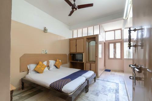 Hotel Spot On 66238 Aishwarya Lodge
