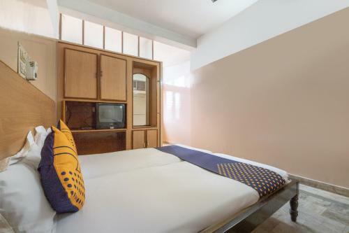 Hotel Spot On 66238 Aishwarya Lodge