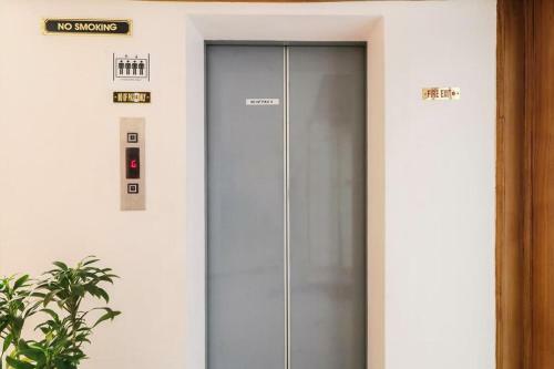 Fort Gate Hotels & Resorts