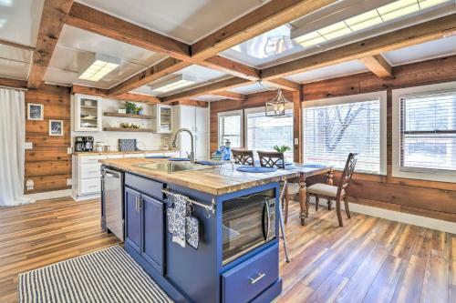 Lakefront Cottage With Boat Slip And Sun Deck!