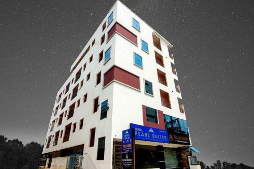 Hotel Pearl Suites