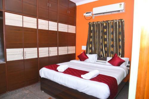 Four Seasons Home Stay