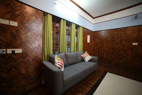 Hostal Oyo 80668 Rinsalayam