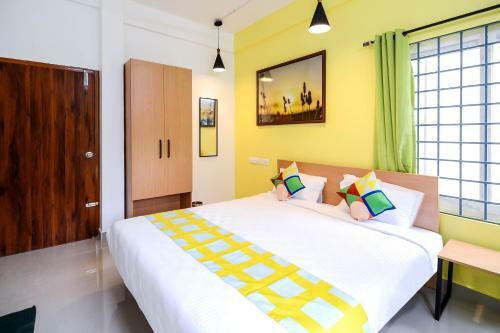 Hostal Oyo Home 38652 Elegant Stay