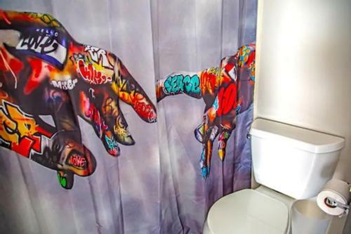 Apartamento Graffiti Home Cozy & Convenient 1.7 Miles From Ksu