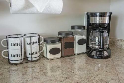 Apartamento Graffiti Home Cozy & Convenient 1.7 Miles From Ksu