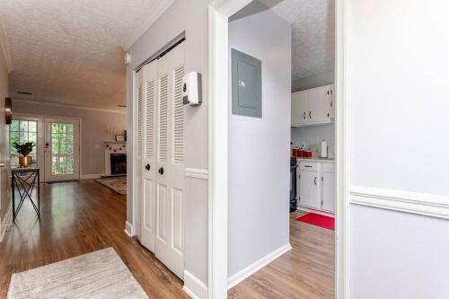 Weekdays Discounted - Every Bedroom With Tv!