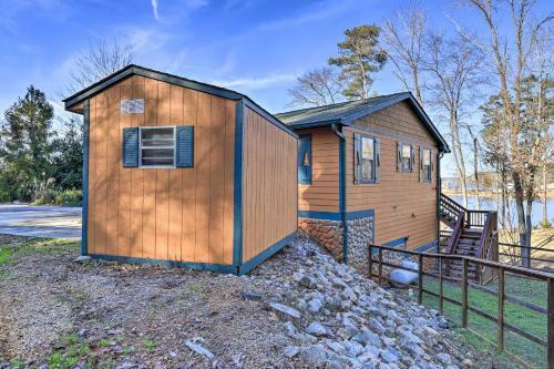 Lakefront Sparta Cottage With Decks And Boat Dock