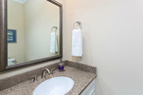 Beautiful Reserve Townhouse - Fletc Welcome!