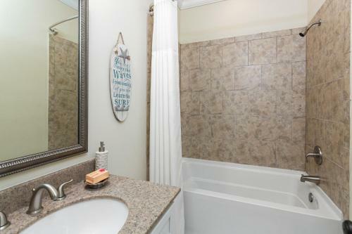 Beautiful Reserve Townhouse - Fletc Welcome!