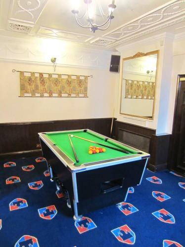 Grail Court Hotel