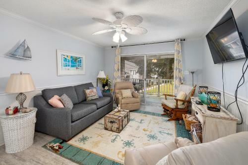 Updated Ocean Walk Condo