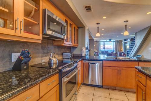 Apartamento K B M Resorts Kvr-e704 - Large 2bd, 2ba, Elevated Ocean Front Villa, Stunning 280 Degree Ocean Views