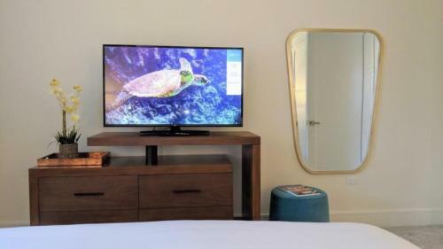 Maui Westside Presents - Luana Garden Villas 18c