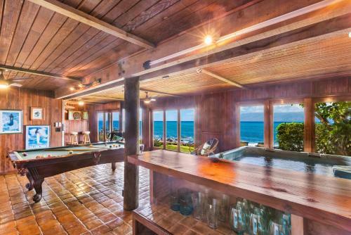 Napili Ocean Front House 43 Home