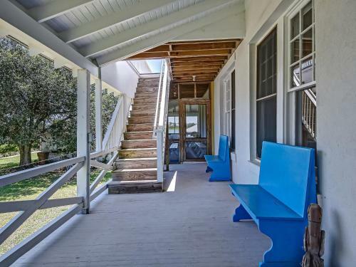 Riverlodge Lower