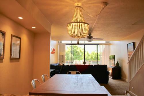 Apartamento Spacious & Modern Maui Condo Steps To The Beach!