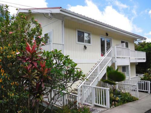 Hostal Bears' Place Guest House