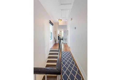 Montgomery House Upper By Lucky Savannah
