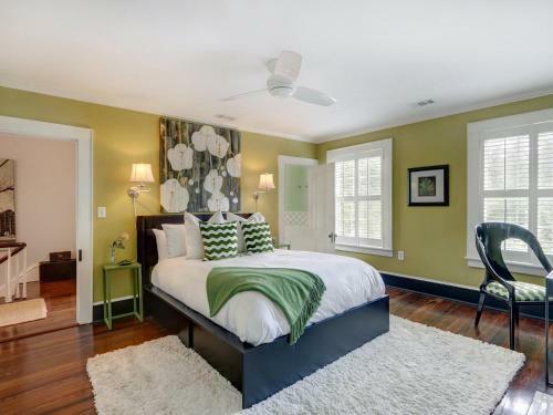 Gorgeous New Home On Monterey Square