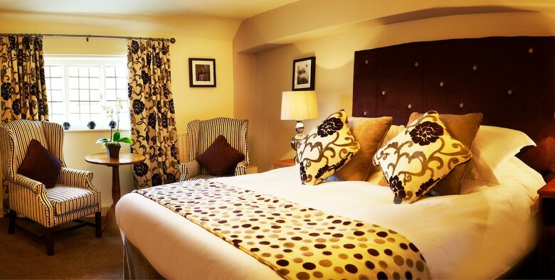 The Black Swan Hotel