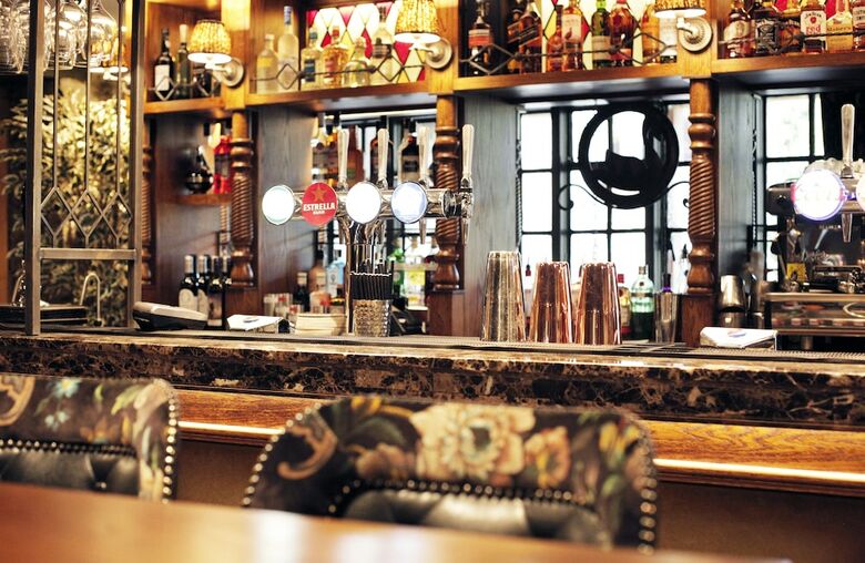 The Black Swan Hotel