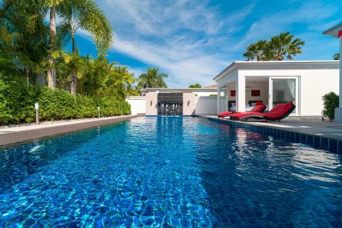 Luxury Pool Villa 54 4br 8-10 Persons