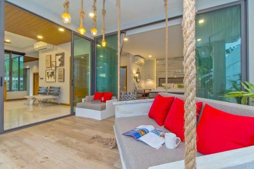 Stylish 2-villa Combination By Hi At Home