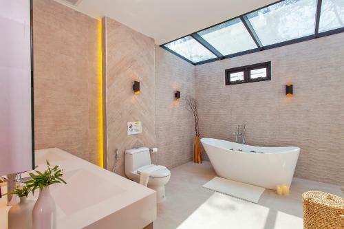 Stylish 2-villa Combination By Hi At Home