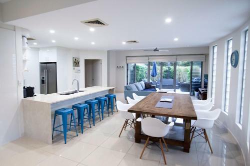 Apartamento Alexandra Headland Luxury Townhouse