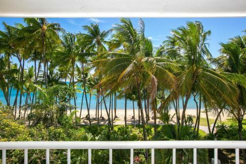 Belle Escapes - Absolute Beachfront 2 Bedroom Apartment Alamanda Resort "28"