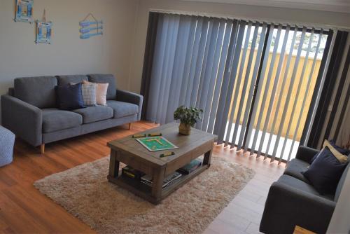 The Bentley - 5 Bdrms, 3 Bthrm, Sleeps 12, Wifi, Linen,