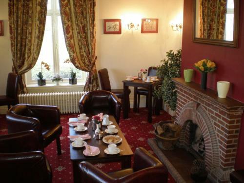 Hostal Limes Country House Hotel