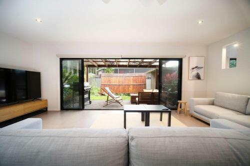 Bali By The Bay At Pacific Palms - Byo Linen