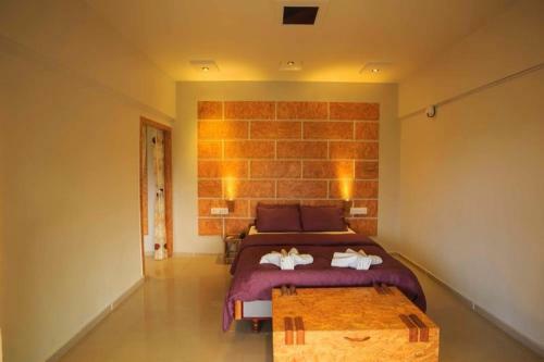 Anandvan Holiday Homes, Wai