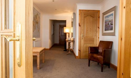Hostal Sutherlands Guest House