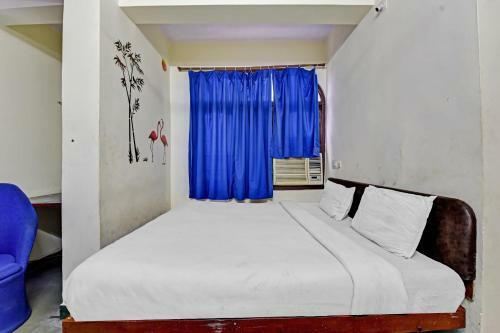 Oyo Flagship 84180 Hotel Ashirwad