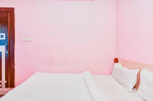 Oyo 86269 Hotel Lake City