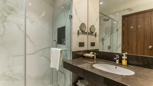 Aura Boutique Hotel