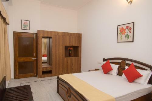 Dev Vijay -city Centre Boutique Homestay