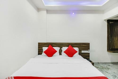 Oyo 48493 Hotel Leela Inn