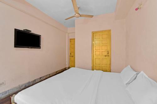 Collection O 85061 Hotel Welcome