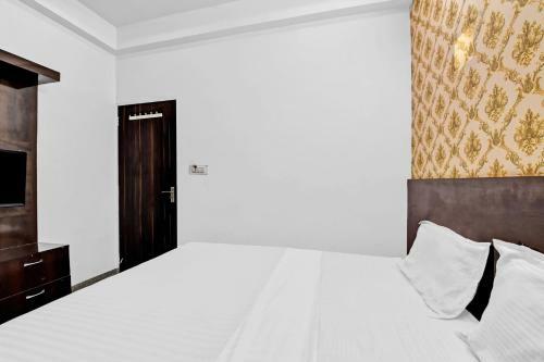 Hotel Oyo 86730 Shree Hanuman