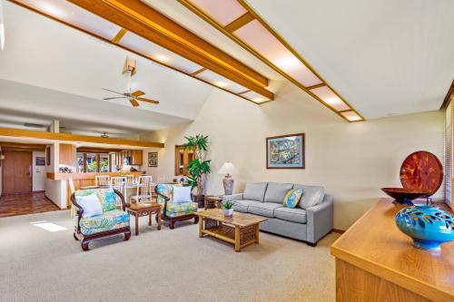 128-1 Puamana Oceanfront