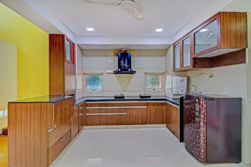 Hostal Oyo Home 66430 Vardhan House
