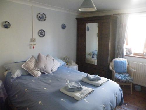 Hostal Burton Farmhouse B&B